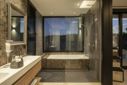 ac884cdf5c72d24d51858ee51a5881a1 - 24