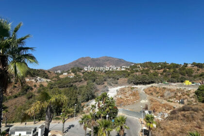 ad9a2498142b2f4dd51c2267e3b77bc9 - 13