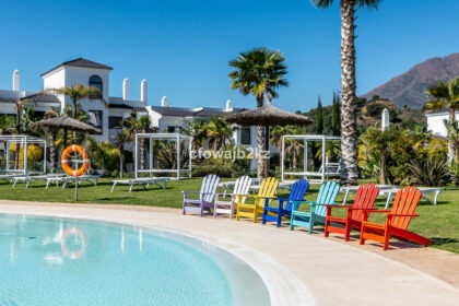 ad9a2498142b2f4dd51c2267e3b77bc9 - 19