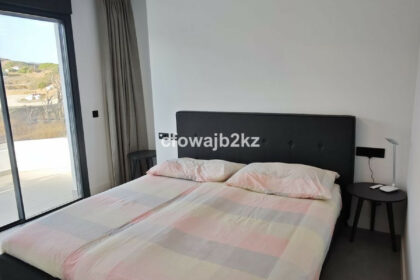 ad9a2498142b2f4dd51c2267e3b77bc9 - 27