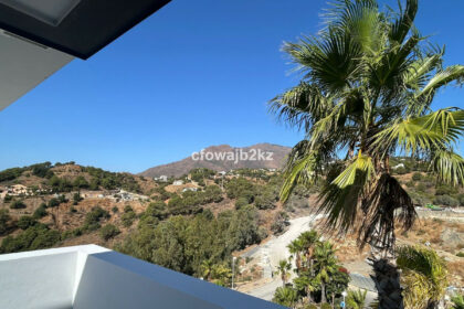 ad9a2498142b2f4dd51c2267e3b77bc9 - 9