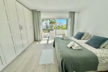 adbe8a1702210145641e166adbd9f93e - 11