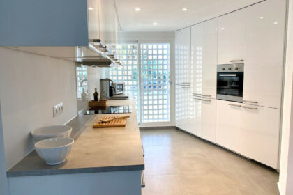 adbe8a1702210145641e166adbd9f93e - 17