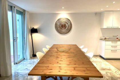 adbe8a1702210145641e166adbd9f93e - 18