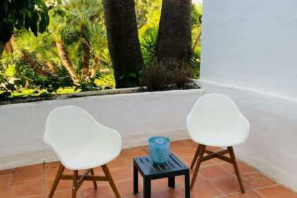 adbe8a1702210145641e166adbd9f93e - 19