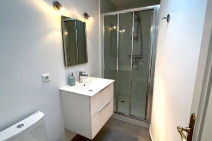 adbe8a1702210145641e166adbd9f93e - 27