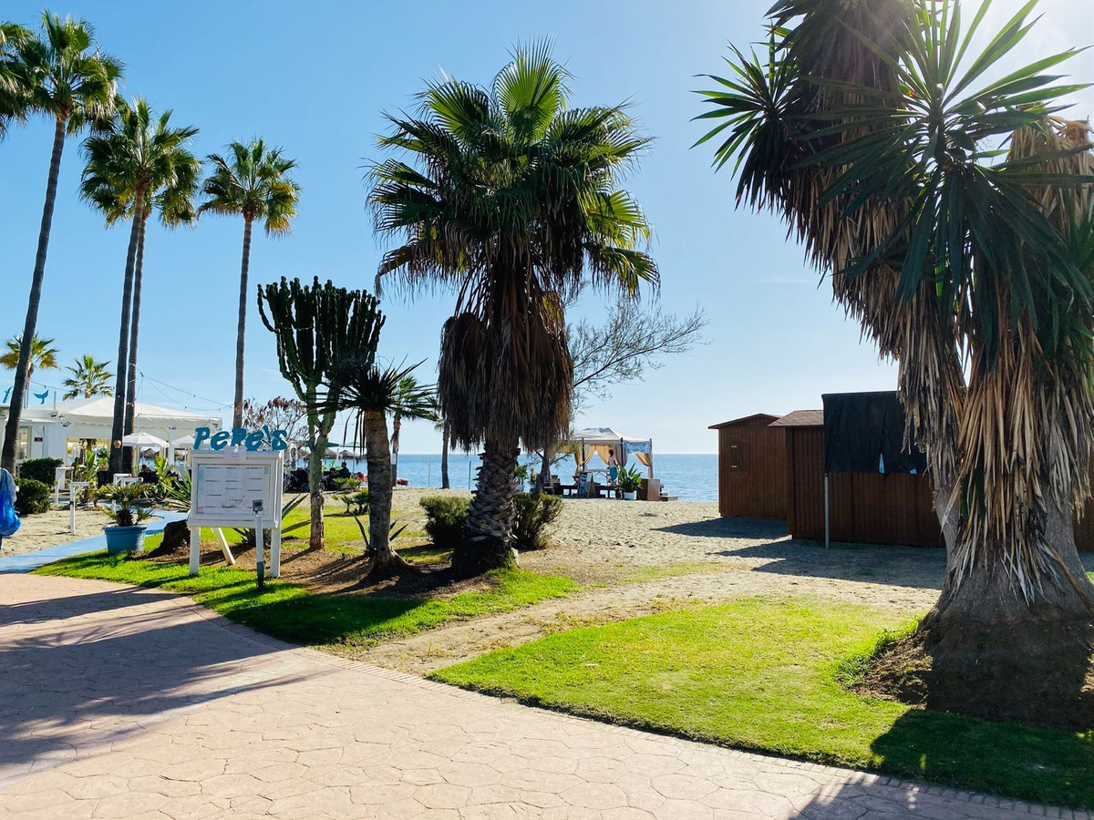 adbe8a1702210145641e166adbd9f93e - 37