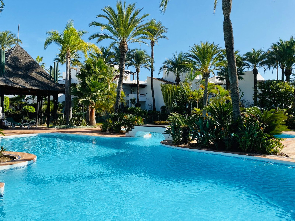 adbe8a1702210145641e166adbd9f93e - 39