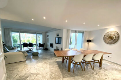 adbe8a1702210145641e166adbd9f93e - 4