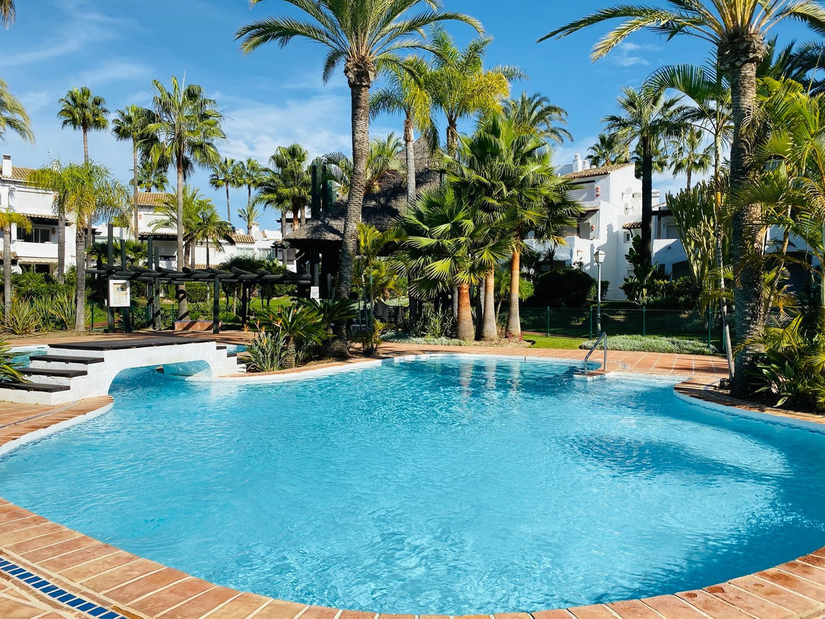 adbe8a1702210145641e166adbd9f93e - 44