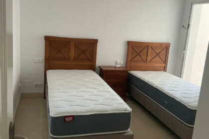 adfbefc3f18a95a3ac10ee2d621a542c - 8