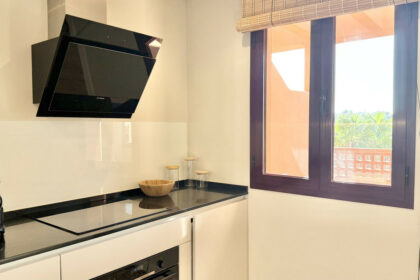 ae4b2ef6778e5d792a73d47b69864a40 - 13