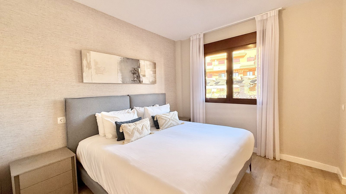 ae4b2ef6778e5d792a73d47b69864a40 - 17