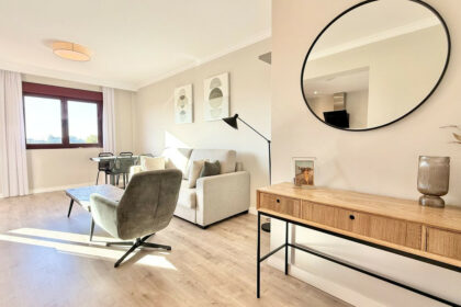 ae4b2ef6778e5d792a73d47b69864a40 - 2