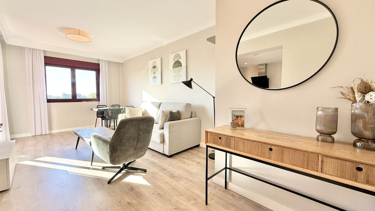 ae4b2ef6778e5d792a73d47b69864a40 - 2