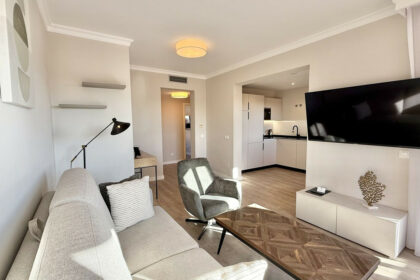 ae4b2ef6778e5d792a73d47b69864a40 - 4