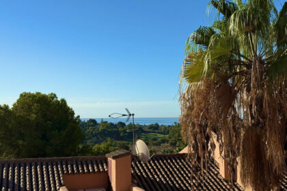 ae4b2ef6778e5d792a73d47b69864a40 - 8