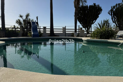 ae5b326f1292885c3723dcf27df83071 - 25