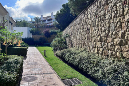 ae8aa59a3240e3455c201d6e321ff63d - 23