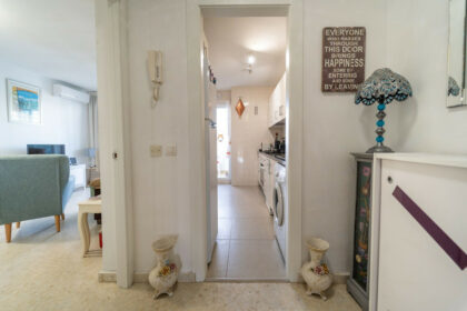 af1ce979668a8efacd8baf00ec0ef832 - 16