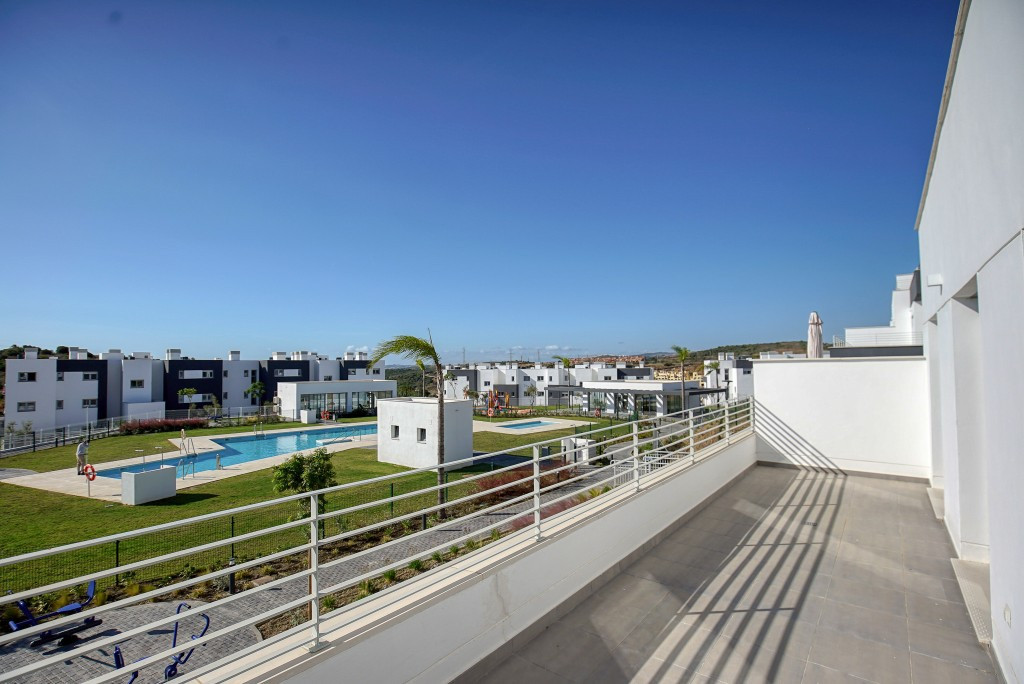 aff4037432c408f1b3b2ae8c74b48043 - 2