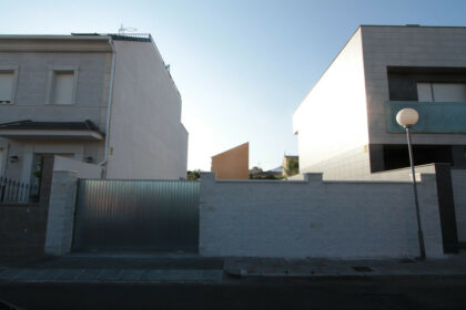 b01615113d49930226c559b6f944a318 - 1