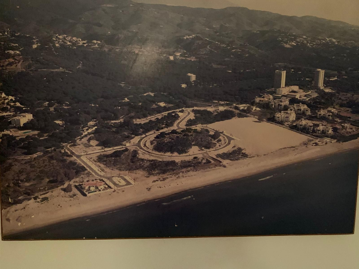 b022e4649a4f6e9c00ce478d81438a08 - 2