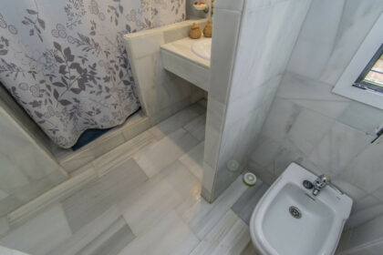 b04e649d931efec48774e7d109beb815 - 24