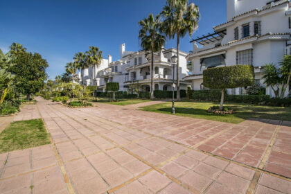 b04e649d931efec48774e7d109beb815 - 27