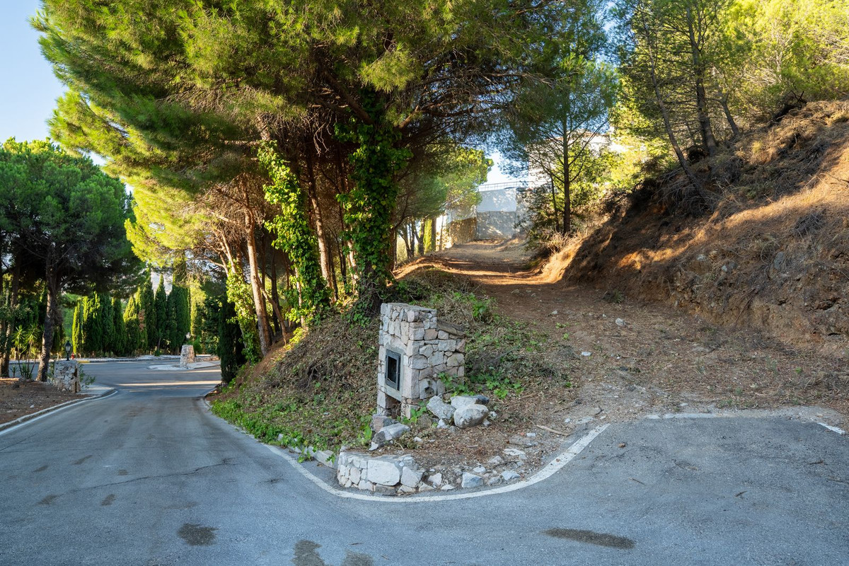 b0703718b7d8eeb0d629c72ab469f180 - 10