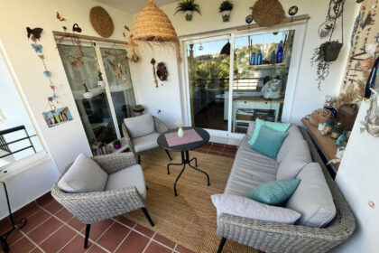 b078accfa43d5f6638a7a2e5fc65c0bf - 12