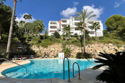 b078accfa43d5f6638a7a2e5fc65c0bf - 18