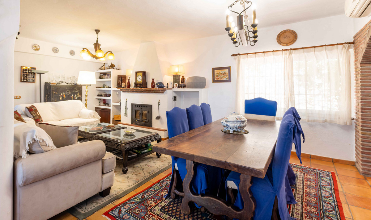 b0c9b3552be91f840841e754eb50d293 - 20