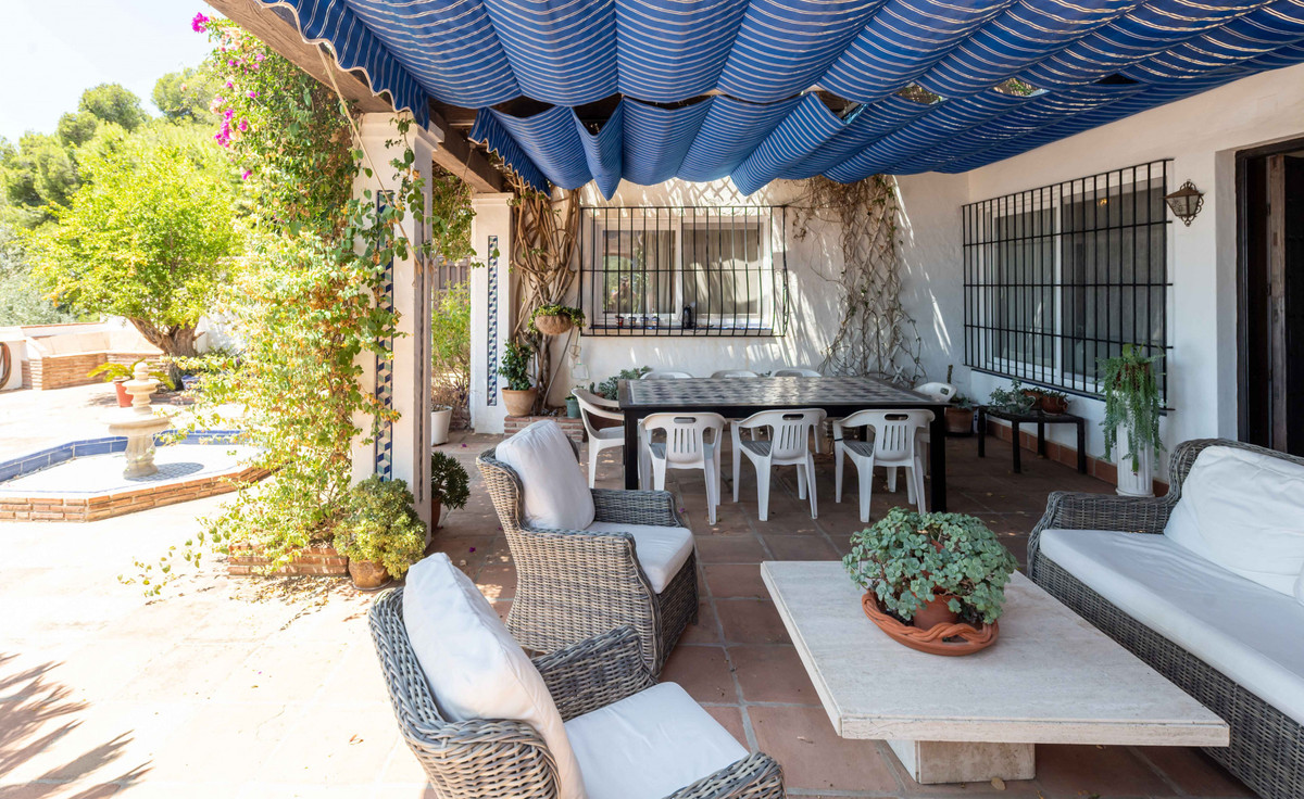 b0c9b3552be91f840841e754eb50d293 - 9