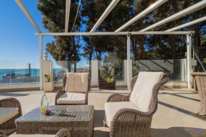 b18d243aa9758e0021236c7b02ea1015 - 10