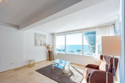 b18d243aa9758e0021236c7b02ea1015 - 26