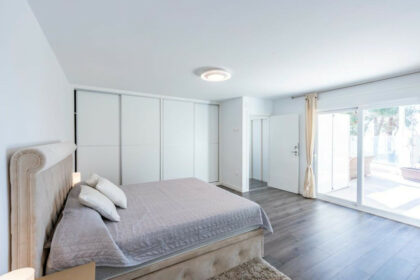 b18d243aa9758e0021236c7b02ea1015 - 38