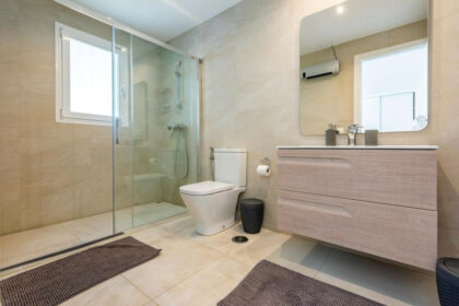 b18d243aa9758e0021236c7b02ea1015 - 39