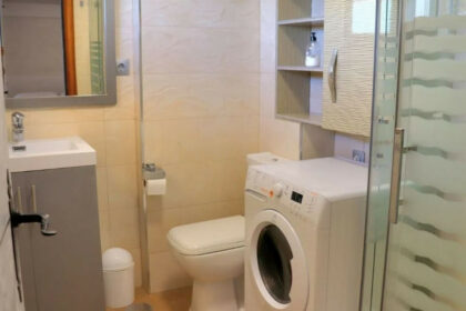 b1a82e6f14a3ab638477ba9052fc5d3d - 13