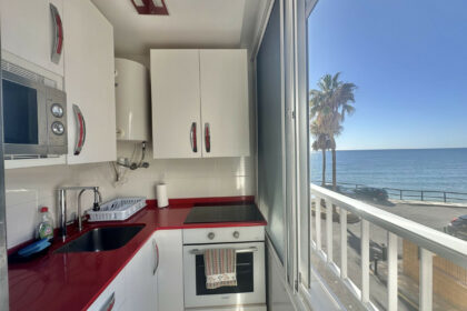 b1a82e6f14a3ab638477ba9052fc5d3d - 17