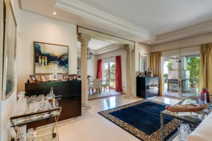 b1d0fcf1a5434b67085d908d4c894ef7 - 9