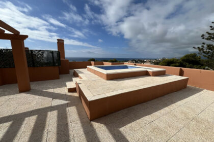 b1e69a870af466a30bdb5dbe9adb6055 - 2