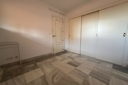 b1e69a870af466a30bdb5dbe9adb6055 - 25