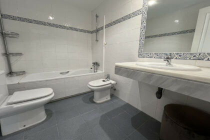 b1e69a870af466a30bdb5dbe9adb6055 - 26