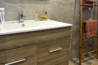 b221f8b7dc933e78e6831d531ba85bac - 16