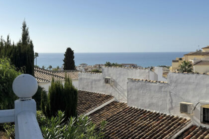 b221f8b7dc933e78e6831d531ba85bac - 24