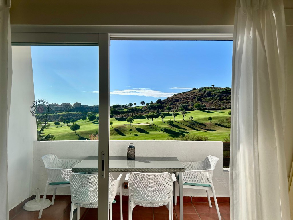 b23898d7ef4416f45b380c6ee4905196 - 10