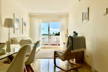 b23898d7ef4416f45b380c6ee4905196 - 13