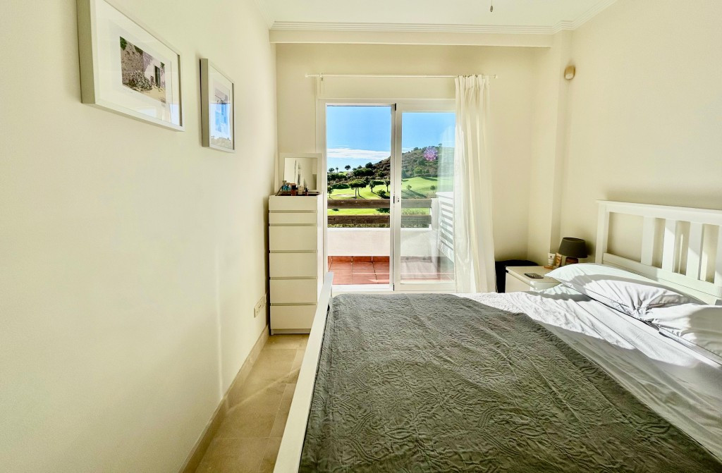 b23898d7ef4416f45b380c6ee4905196 - 15