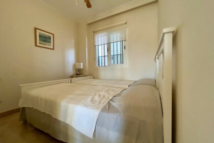 b23898d7ef4416f45b380c6ee4905196 - 19